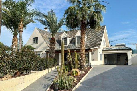 Вилла с 5 спальнями в Giao Chau, Вьетнам №83846 22