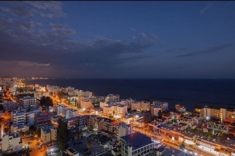 3 bedrooms Apartment in Germasogeia, Cyprus No. 65244 9