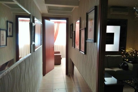 3 rooms Apartment in Thessaloniki, Greece No. 57496 7