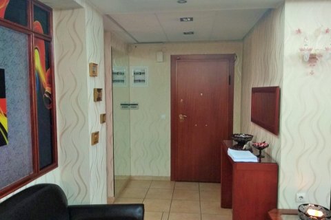 3 rooms Apartment in Thessaloniki, Greece No. 57496 6