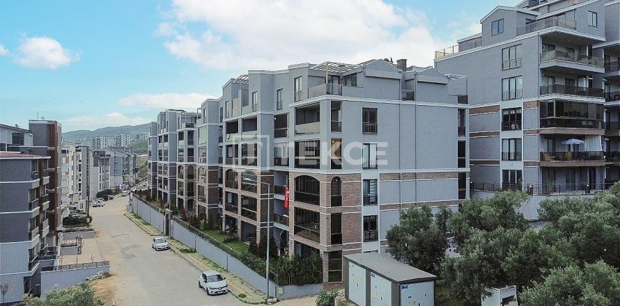 Квартира с 3 спальнями в Муданья, Турция №123390