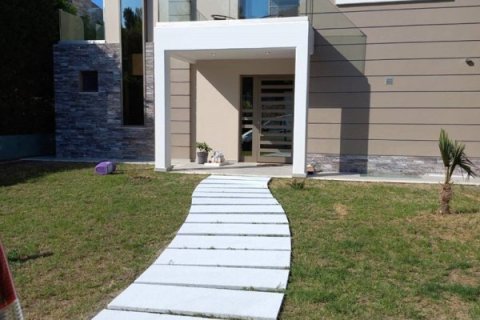 4 bedrooms Villa in Chalkidiki, Greece No. 61773 3