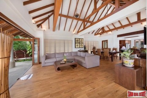 5 bedrooms Villa in Ko Samui, Thailand No. 96250 14