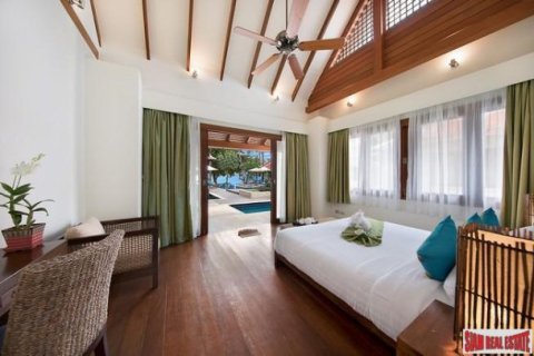 5 bedrooms Villa in Ko Samui, Thailand No. 96250 12