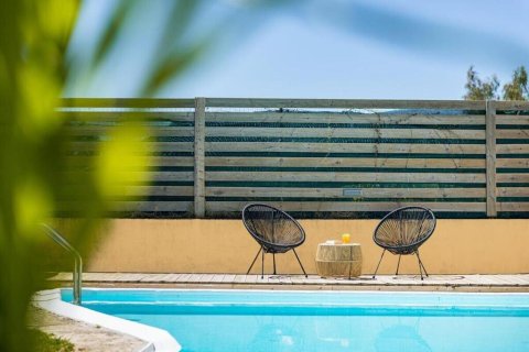 5 bedrooms Villa in Corfu, Greece No. 108172 4