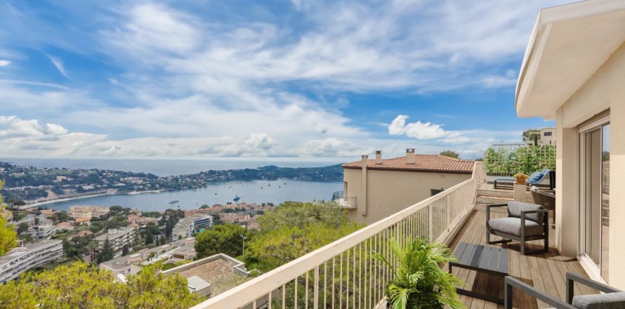 2 bedrooms Apartment in Villefranche-sur-Mer, France No. 68933