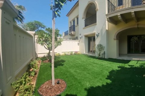 4 bedrooms Townhouse in Bavaria Town, Vietnam No. 95152 1