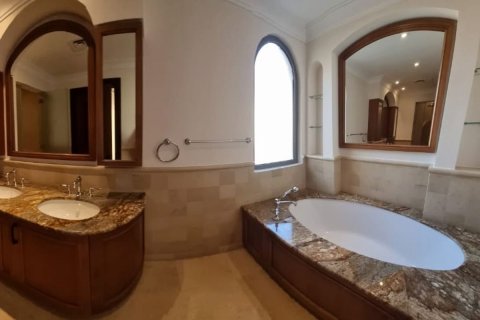 4 bedrooms Townhouse in Bavaria Town, Vietnam No. 95152 26