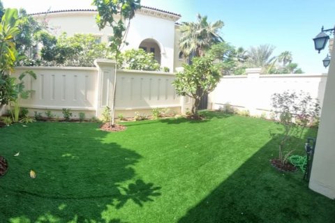 4 bedrooms Townhouse in Bavaria Town, Vietnam No. 95152 10