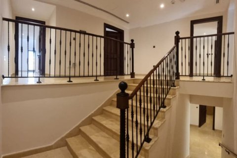 4 bedrooms Townhouse in Bavaria Town, Vietnam No. 95152 13