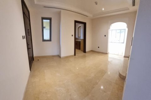 4 bedrooms Townhouse in Bavaria Town, Vietnam No. 95152 18