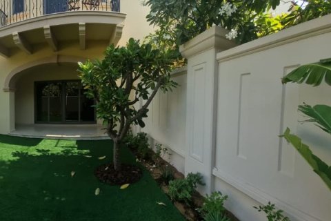 4 bedrooms Townhouse in Bavaria Town, Vietnam No. 95152 8