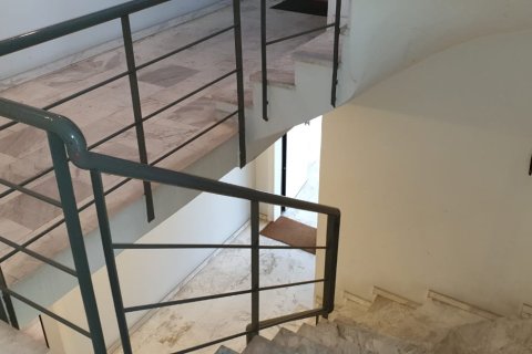 660m² Commercial property in Vari, Greece No. 57593 11