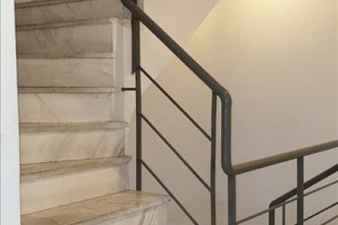 660m² Commercial property in Vari, Greece No. 57593 14