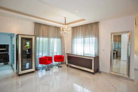 4 bedrooms Villa in Agios Tychonas, Cyprus No. 30657 5