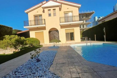 3 bedrooms House in Mouttagiaka, Cyprus No. 65487 10