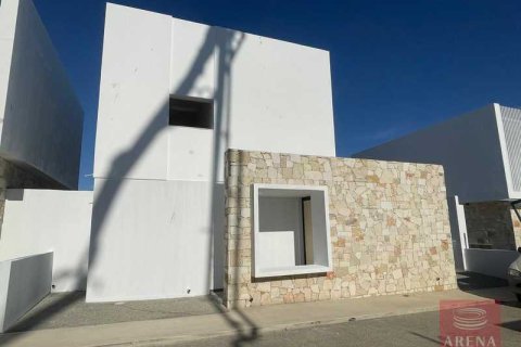 4 bedrooms Villa in Protaras, Cyprus No. 30673 2