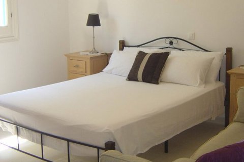 5 bedrooms Villa in Corfu, Greece No. 49769 4