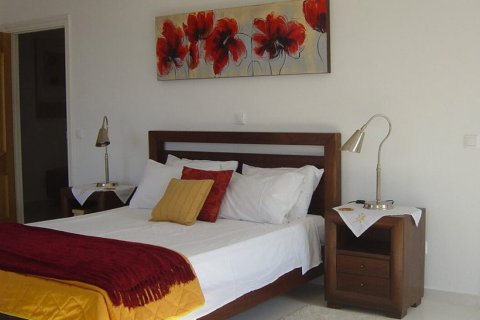 5 bedrooms Villa in Corfu, Greece No. 49769 1