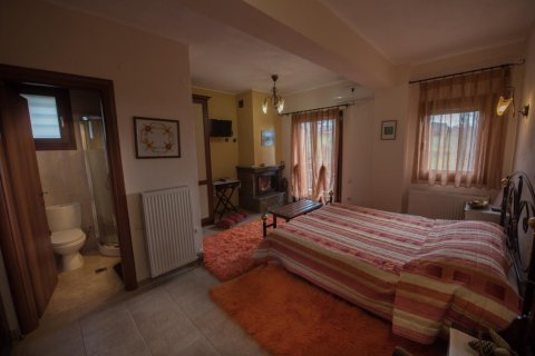 Вилла с 3 спальнями в Лимассол, Кипр №106009 9