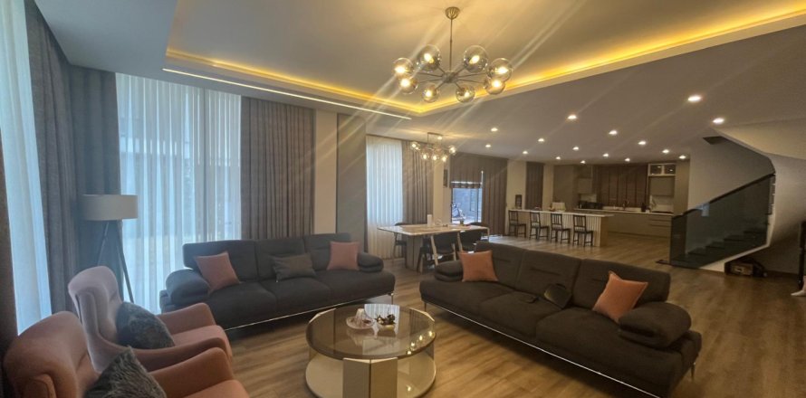Квартира с 4 комнатами в Аланья, Турция №86093