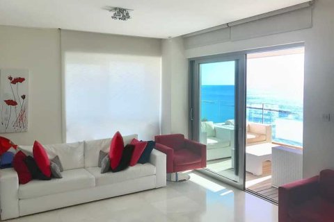 2 dormitorios Apartment en Limassol, Cyprus No. 77455 3