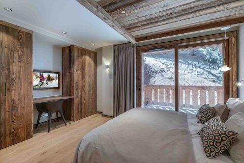 3 bedrooms Apartment in Les Allues, France No. 99679 7