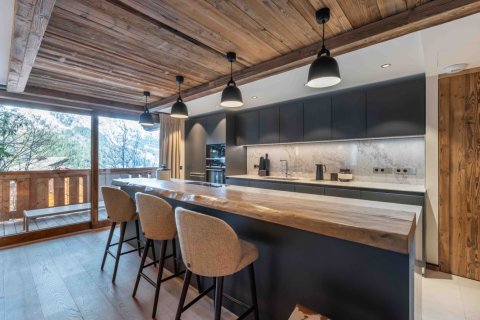 3 bedrooms Apartment in Les Allues, France No. 99679 6