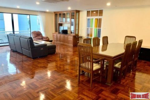 2 bedrooms Apartment in Bangkok, Thailand No. 96666 18