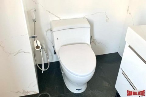 2 bedrooms Apartment in Bangkok, Thailand No. 96666 9