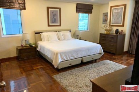 2 bedrooms Apartment in Bangkok, Thailand No. 96666 11