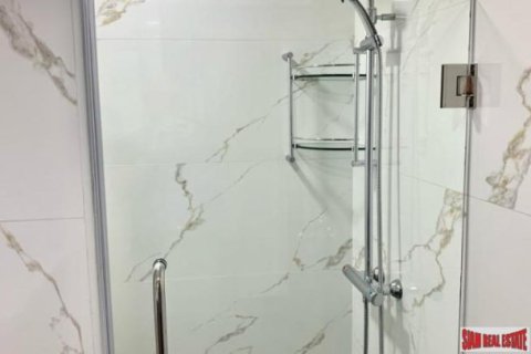 2 bedrooms Apartment in Bangkok, Thailand No. 96666 6