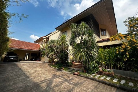 4 bedrooms Commercial property in Samut Prakan, Thailand No. 97144 5