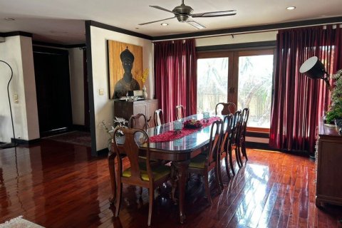 4 bedrooms Commercial property in Samut Prakan, Thailand No. 97144 7