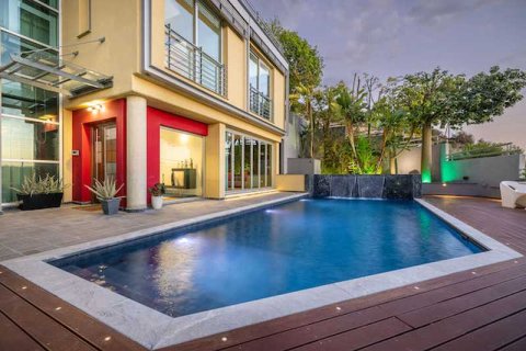 6 dormitorios House en Limassol, Cyprus No. 100730 1