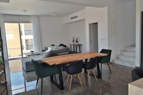 3 bedrooms Villa in Paphos, Cyprus No. 106226 2