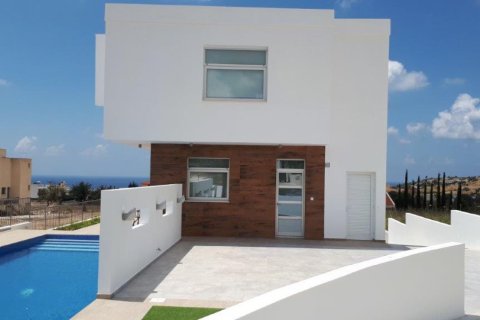 3 bedrooms Villa in Paphos, Cyprus No. 106226 10