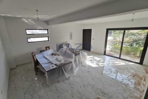 3 dormitorios House en Agios Athanasios, Cyprus No. 65535 9