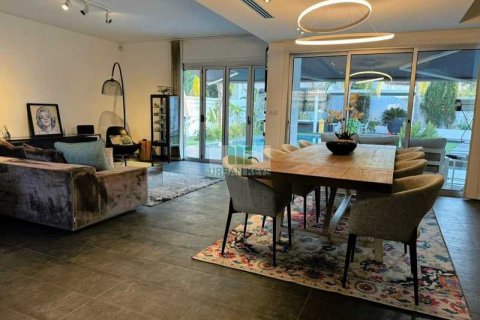 4 chambres Villa à Dali, Cyprus No. 62547 9