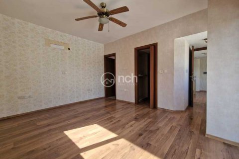 6 bedrooms Villa in Mesa Geitonia, Cyprus No. 74471 10