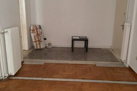 3 bedrooms Apartment in Piraeus, Greece No. 54384 5