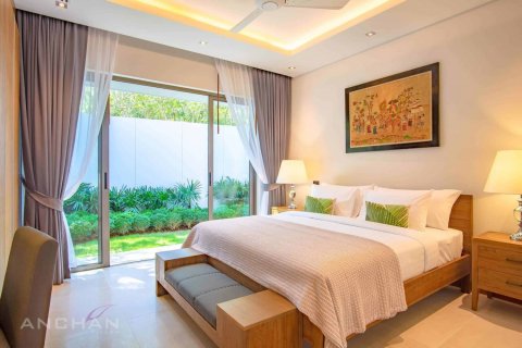 5 bedrooms Condo in Naithon Beach, Thailand No. 1233 12