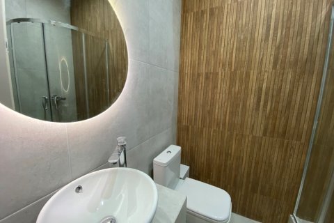 3 rooms Apartment in Thessaloniki, Greece No. 55838 7