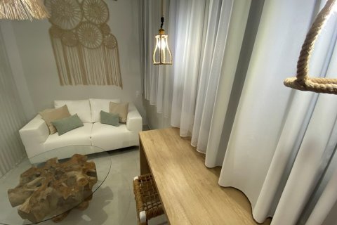 3 rooms Apartment in Thessaloniki, Greece No. 55838 2