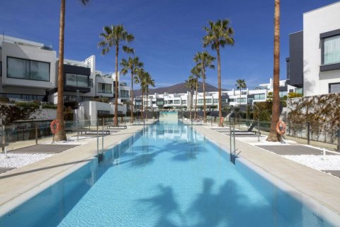 4 bedrooms Office in Dinh An, Vietnam No. 27628 21