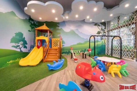 3 bedrooms Apartment in Bangkok, Thailand No. 96176 16