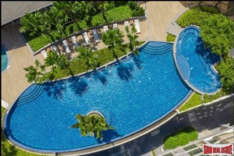 3 bedrooms Apartment in Bangkok, Thailand No. 96176 8