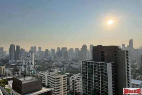 3 bedrooms Apartment in Bangkok, Thailand No. 96176 4