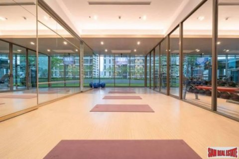 3 bedrooms Apartment in Bangkok, Thailand No. 96176 3