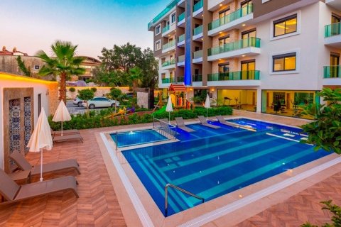 Квартира с 2 спальнями в Оба, Турция №12008